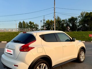 2013 Nissan Juke I, белый, 990000 рублей, вид 2