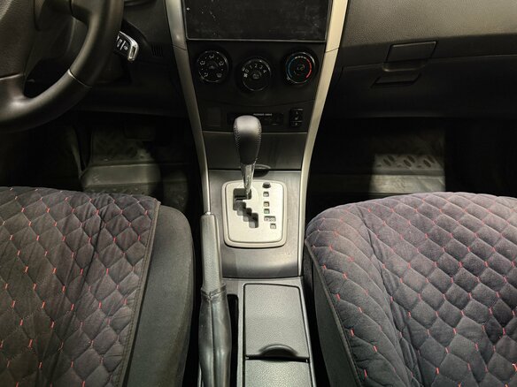 2007 Toyota Corolla X (E140, E150), белый - вид 12