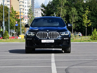2021 BMW X6 30d III (G06), чёрный, 7816000 рублей, вид 2