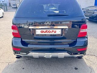 2011 Mercedes-Benz M-Класс 350 II (W164) Рестайлинг, чёрный, 1850000 рублей, вид 5