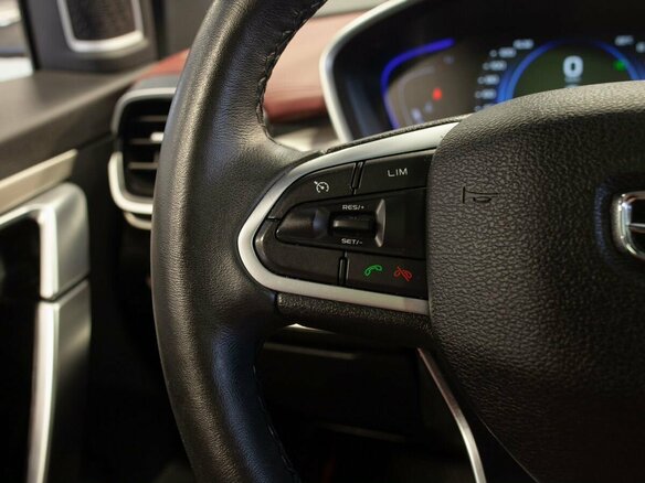 2022 Geely Coolray I, серый, 2015000 рублей - вид 25
