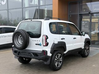 2026 Lada (ВАЗ) Niva Travel I Рестайлинг, белый, 1741900 рублей, вид 5