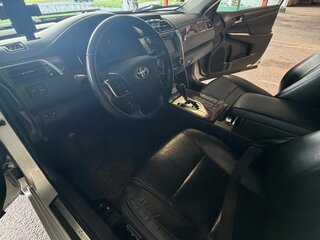 2012 Toyota Camry VII (XV50), серебристый, 1200000 рублей, вид 5