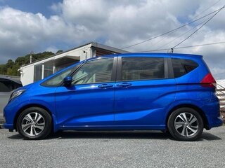 2023 Honda Freed+ II Рестайлинг, синий, 1300000 рублей, вид 5
