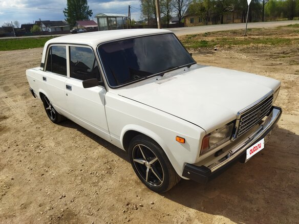2010 Lada (ВАЗ) 2107, белый, 400000 рублей - вид 7