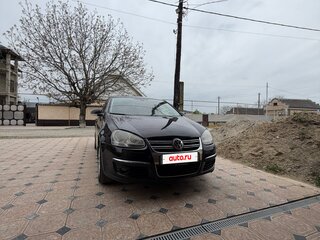 2009 Volkswagen Jetta V, чёрный, 750000 рублей, вид 1