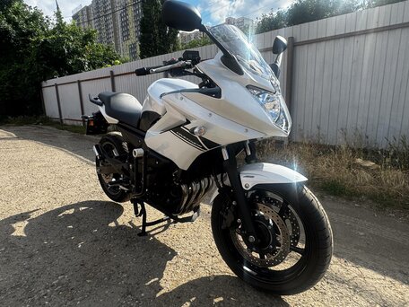 2014 Yamaha XJ6 (FZ6R), белый, 600000 рублей, вид 3