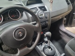 2008 Renault Megane II Рестайлинг, чёрный, 400000 рублей, вид 5