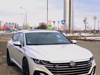 2020 Volkswagen Arteon I Рестайлинг, белый, 3850000 рублей, вид 3