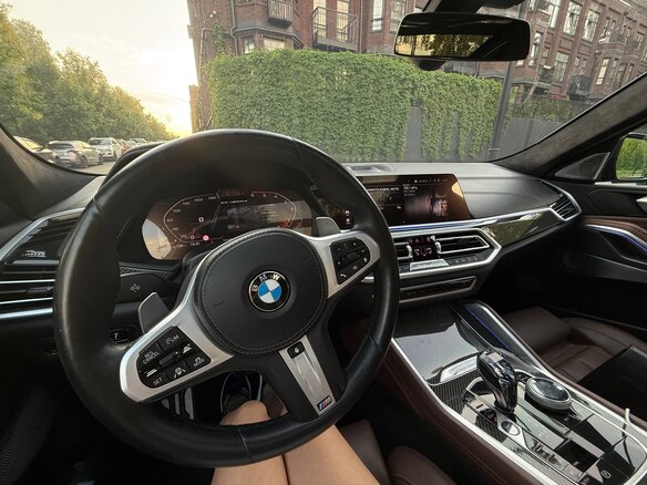 2021 BMW X6 M50d III (G06), серый, 7850000 рублей - вид 6