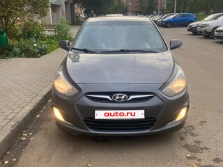 2011 Hyundai Solaris I, серый, 550000 рублей, вид 2