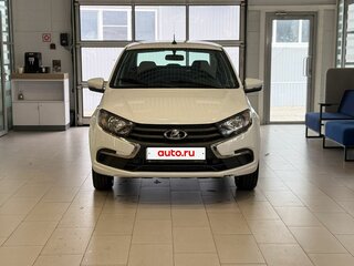 2026 Lada (ВАЗ) Granta I Рестайлинг, белый, 1311200 рублей, вид 2