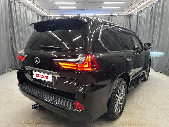 2019 Lexus LX 570 III Рестайлинг 2, чёрный - вид 4