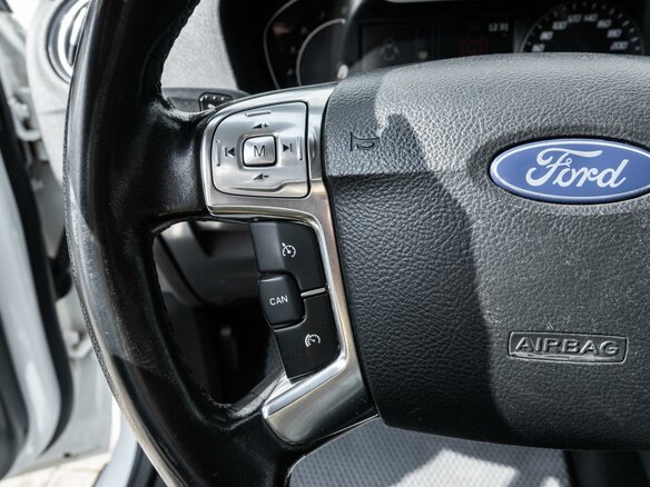 2014 Ford Mondeo IV Рестайлинг, белый, 870000 рублей - вид 16