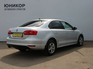 2013 Volkswagen Jetta VI, серебристый, 919000 рублей, вид 5