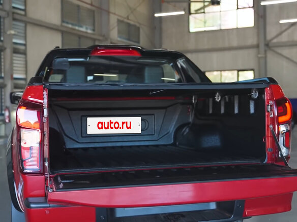 2026 Mazda BT-50 III Рестайлинг, красный, 5935686 рублей - вид 3