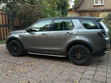 2021 Land Rover Discovery Sport I Рестайлинг, серый, 3600000 рублей, вид 4