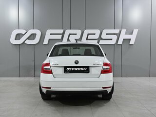 2020 Skoda Octavia III (A7) Рестайлинг, белый, 1770000 рублей, вид 4