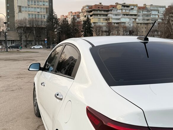 2018 Kia Rio IV, белый, 1700000 рублей - вид 12