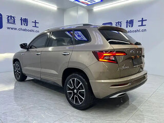 2023 Skoda Karoq I, бежевый, 2300000 рублей, вид 4