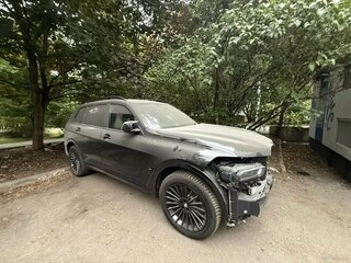 2023 BMW X7 M60i I (G07) Рестайлинг, чёрный, 10950000 рублей, вид 1