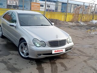 2002 Mercedes-Benz C-Класс 200 II (W203), серебристый, 675000 рублей, вид 1