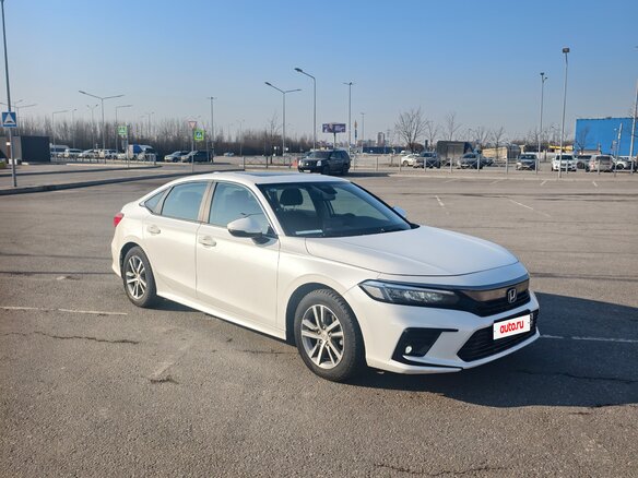 2024 Honda Civic XI, белый, 3100000 рублей - вид 2