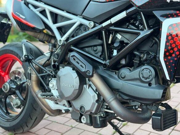 2021 Ducati Hypermotard, красный, 1150000 рублей - вид 6