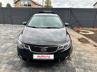 2010 Kia Cerato 6-speed II, чёрный, 650000 рублей, вид 3