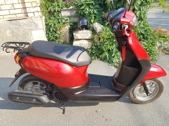 2018 Honda Tact, красный, 95000 рублей - вид 1