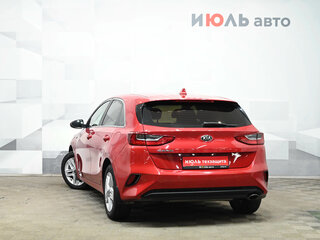 2019 Kia Ceed III, красный, 1920000 рублей, вид 4