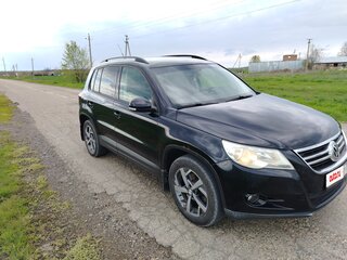2009 Volkswagen Tiguan I, чёрный, 850000 рублей, вид 2
