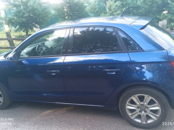 2014 Audi A1 I (8X), синий, 1390000 рублей - вид 6