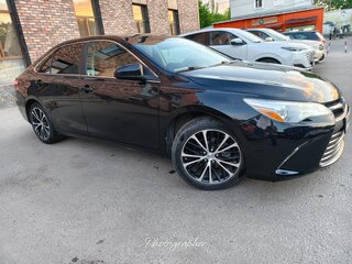 2017 Toyota Camry US Market VII (XV50) Рестайлинг, чёрный, 2100000 рублей, вид 5