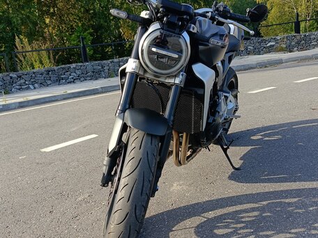 2019 Honda CB 1000R, серый, 900000 рублей, вид 5