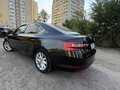 2017 Skoda Superb III, коричневый, 1650000 рублей - вид 3
