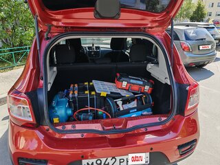 2018 Renault Sandero Stepway II, красный, 1175000 рублей, вид 4