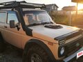 2000 Lada (ВАЗ) 2121 (4x4) I Рестайлинг, бежевый - вид 1
