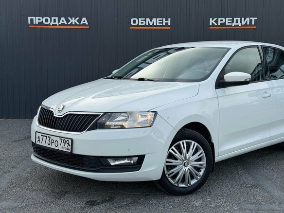 2019 Skoda Rapid I Рестайлинг, белый, 1270000 рублей - вид 5