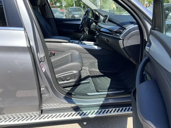 2017 BMW X5 25d III (F15), серый, 5300000 рублей - вид 6