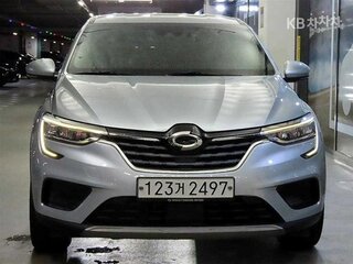 2022 Renault Samsung XM3, серебристый, 1700000 рублей, вид 2