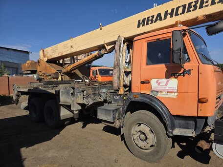 2012 КамАЗ 43118, оранжевый, 2000000 рублей, вид 4