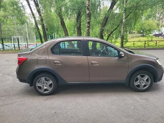 2021 Renault Logan Stepway II Рестайлинг, коричневый, 980000 рублей, вид 2