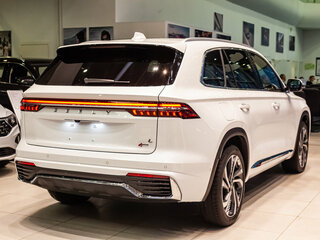 2026 Geely Monjaro I, белый, 4599990 рублей, вид 4