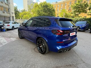 2024 BMW X5 M60i IV (G05/G18) Рестайлинг, синий, 13000000 рублей, вид 4