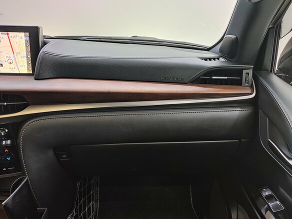 2017 Lexus LX 570 III Рестайлинг 2, чёрный, 8300000 рублей - вид 12