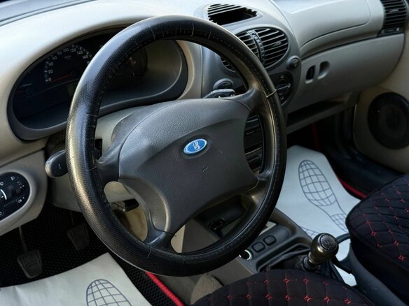 2008 Lada (ВАЗ) Kalina I, серебристый, 150000 рублей - вид 13