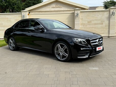 2019 Mercedes-Benz E-Класс 200 V (W213, S213, C238), чёрный, 3850000 рублей, вид 2