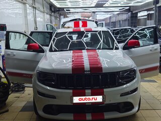 2014 Jeep Grand Cherokee SRT IV (WK2) Рестайлинг, белый, 4950000 рублей, вид 3