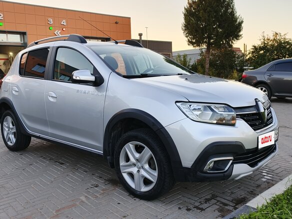 2019 Renault Sandero Stepway II Рестайлинг, серый, 1250000 рублей - вид 2